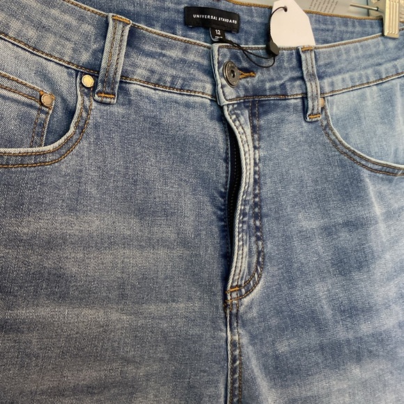 Universal Standard Bae Denim Shorts in 
New Wave Blue women’s size 12 - Picture 5 of 8